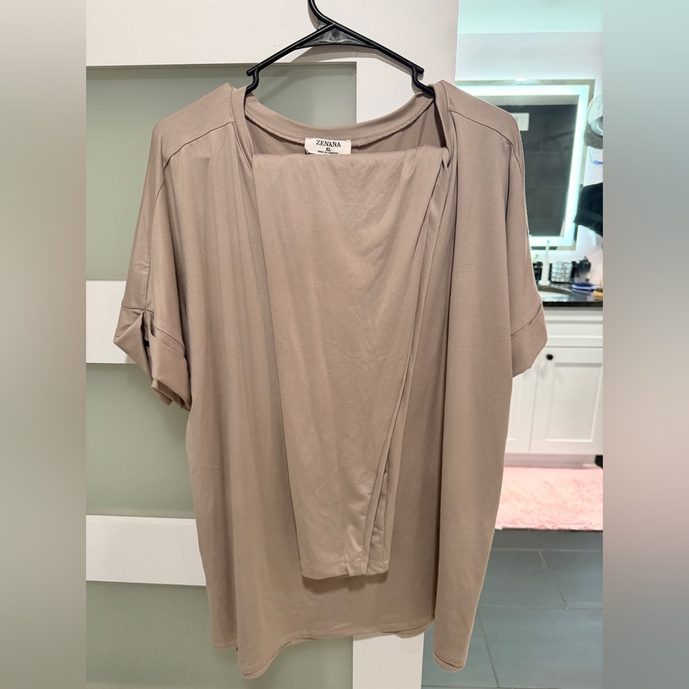 Zenana short sleeve tee and leggings set XL